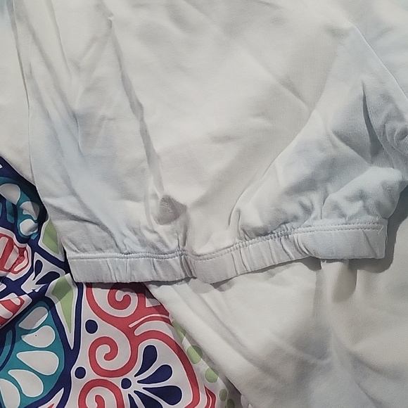 CROPPED WINNIE THE POOH TOP - Picture 2 of 3